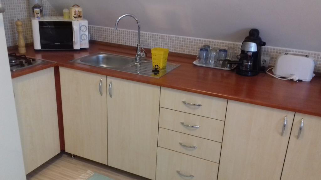 Eszter Apartmanhaz Hajdúszoboszló Екстериор снимка